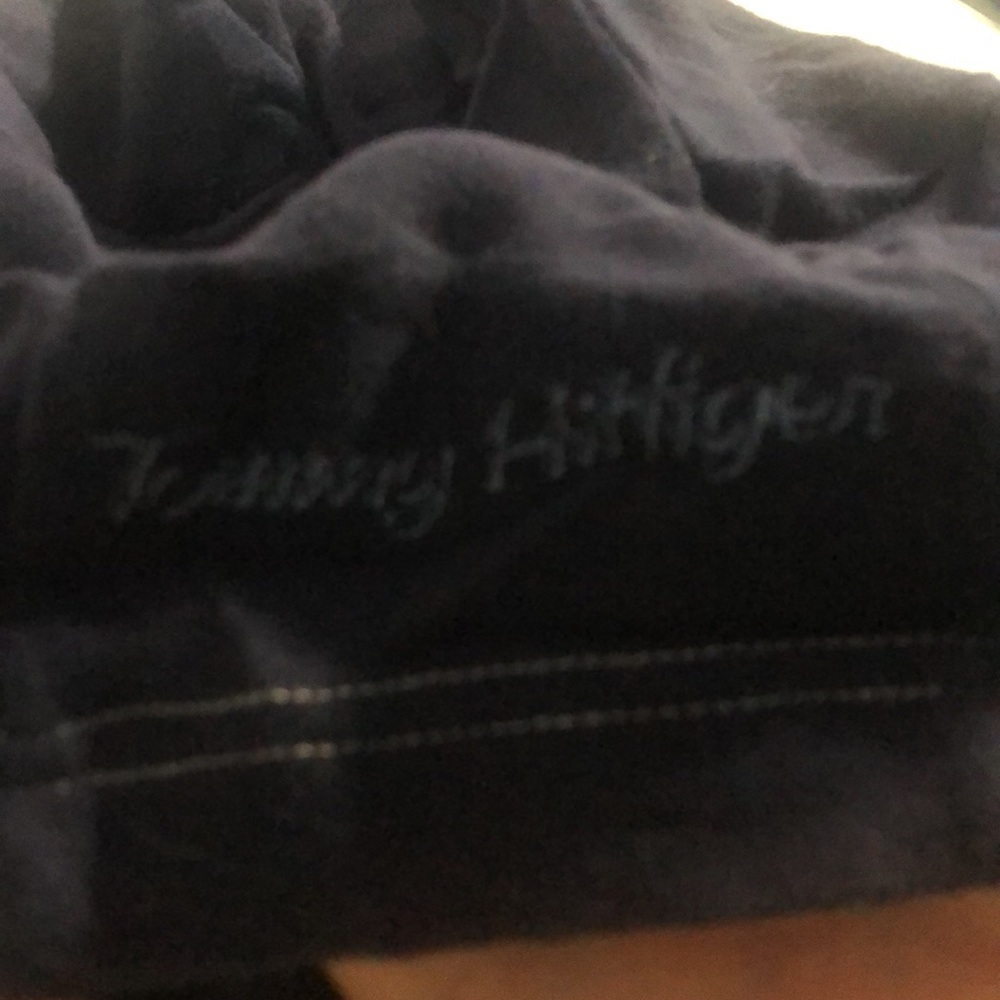 Retro Tommy Hilfiger Hoodie - Picture 5 of 6